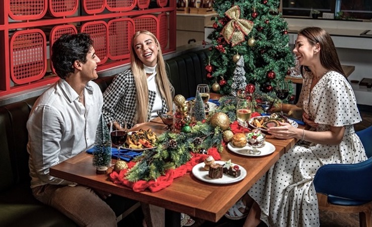 ليالي الميلاد بطعم مختلف في الإمارات